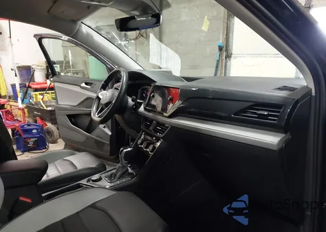 2022 Volkswagen Taos 1.5T Sel z USA, uszkodzony, nr VIN 3VVJX7B2XNM025453